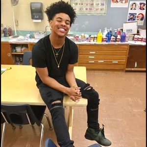 Meet your Posher, Adrian