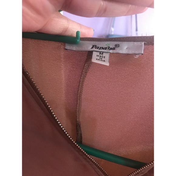 High low , tan zip up blouse - Picture 3 of 3