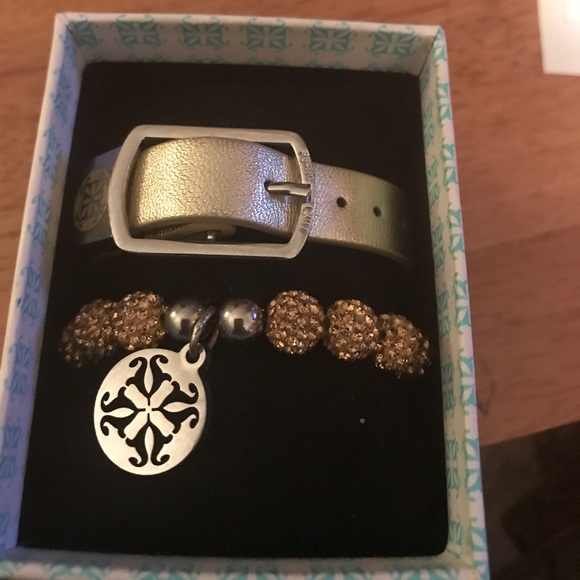 Rustic Cuff - Picture 1 of 1