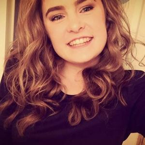 Meet your Posher, Kaitlyn