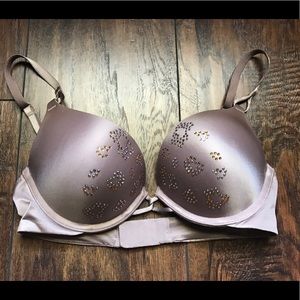 Victoria secret bra