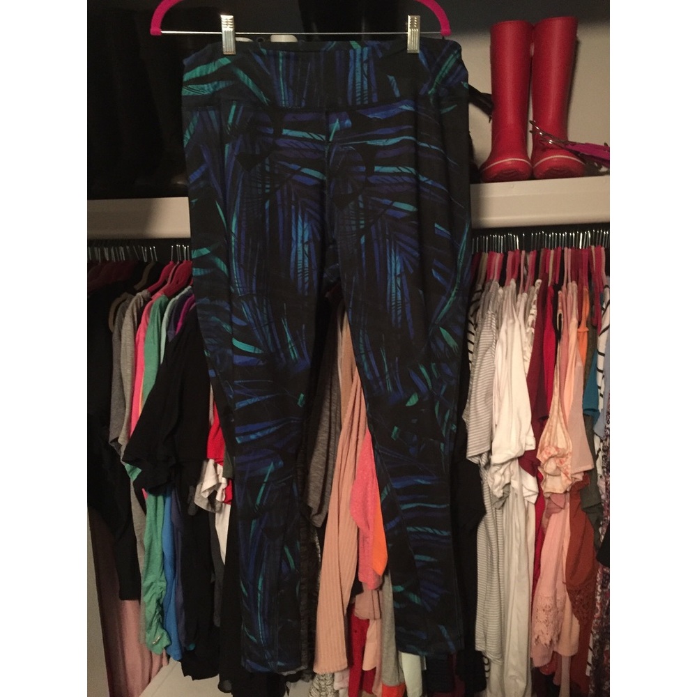 NWOT Zella Jungle Print Active Pants