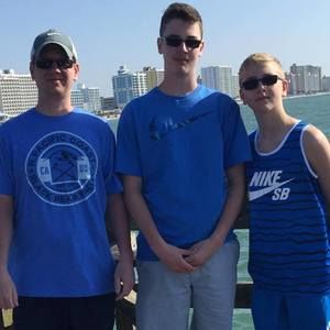 Meet your Posher, Cole