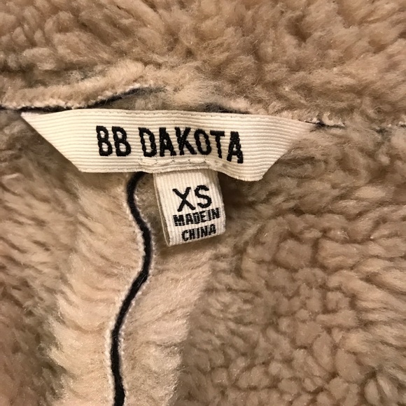 BB Dakota faux shearling jacket - Picture 4 of 6