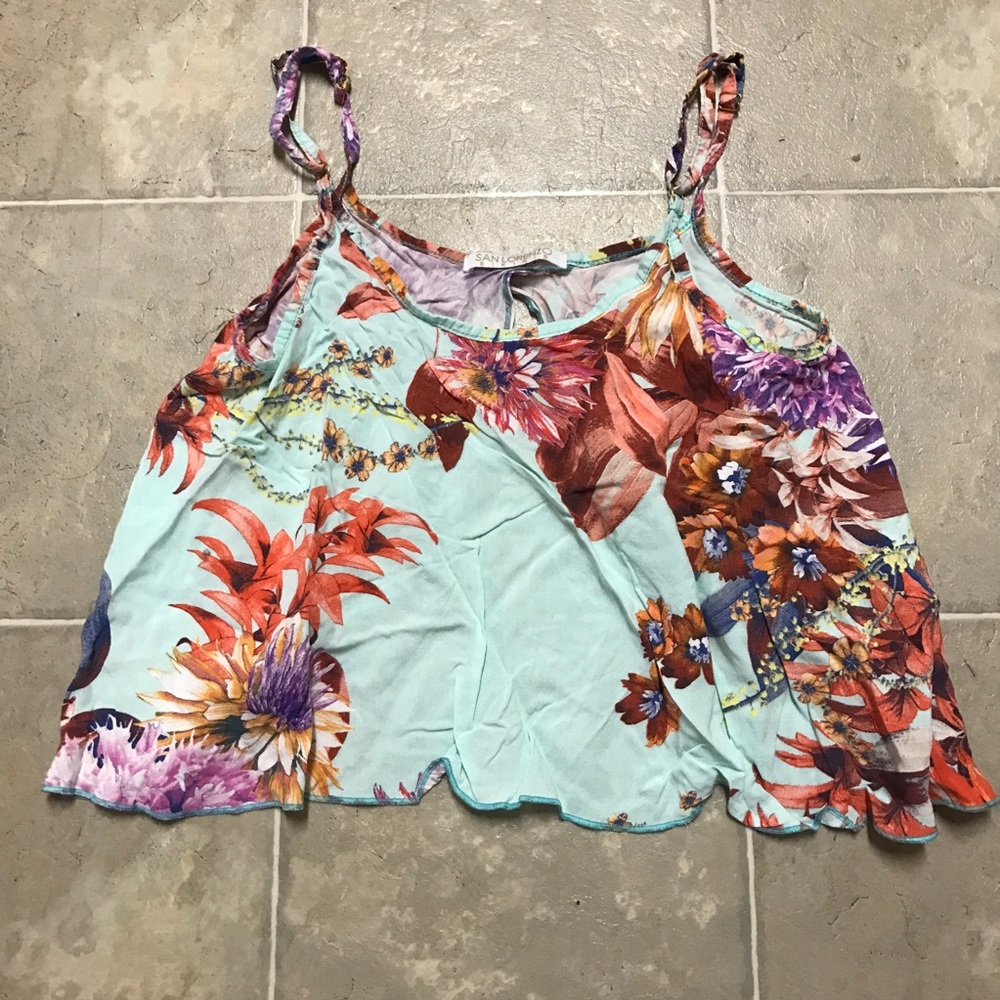 San Lorenzo Small Floral Scallop Crop Cover Up