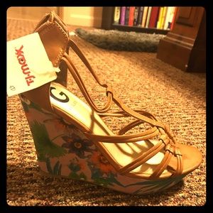 Guess Wedge sandal