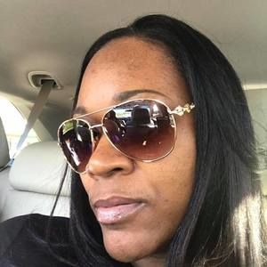 Meet your Posher, Stacia