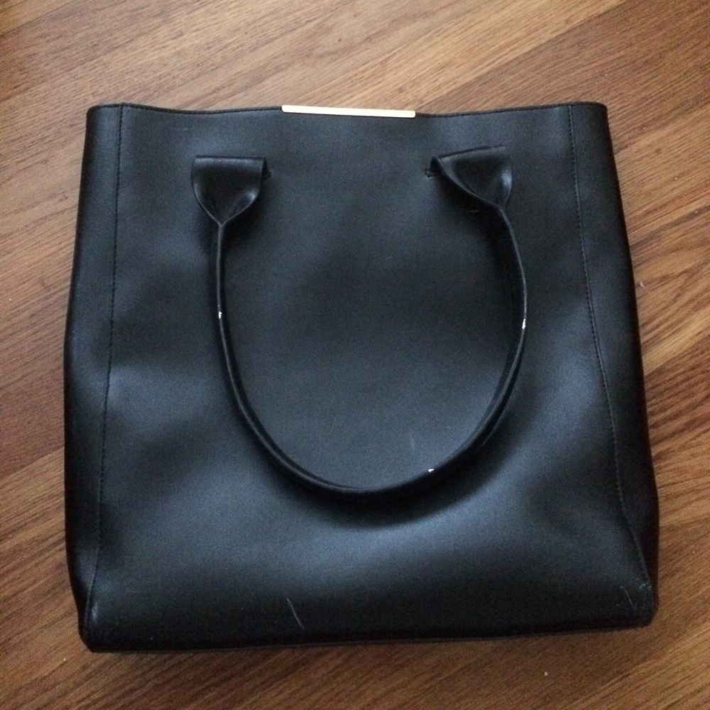 BCBGMXAZRIA black gold shopper tote bag