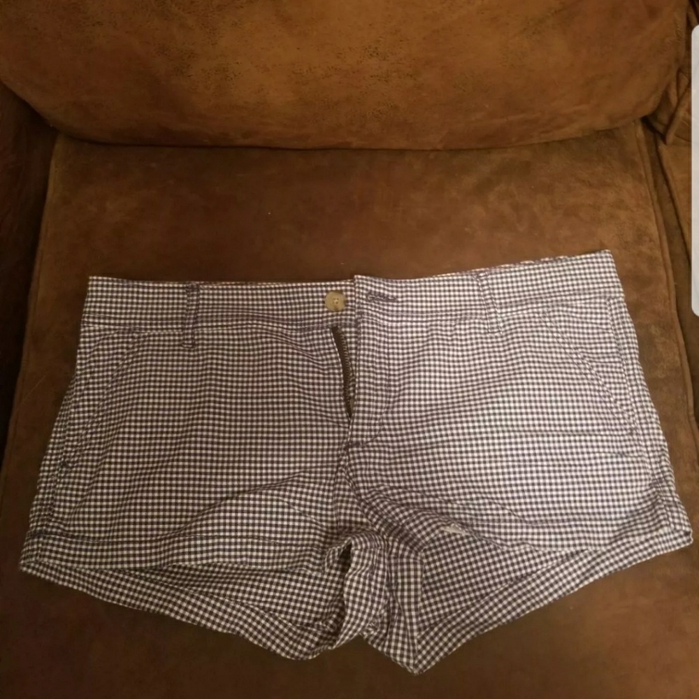 Women's Hollister shorts
