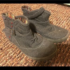 Blowfish booties