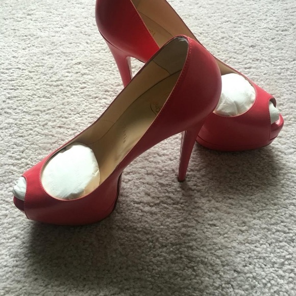 Christian Louboutin Pink Pumps - Picture 3 of 8