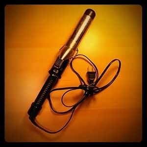 Conair curling iron.