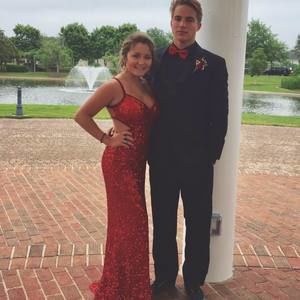 Meet your Posher, Becca