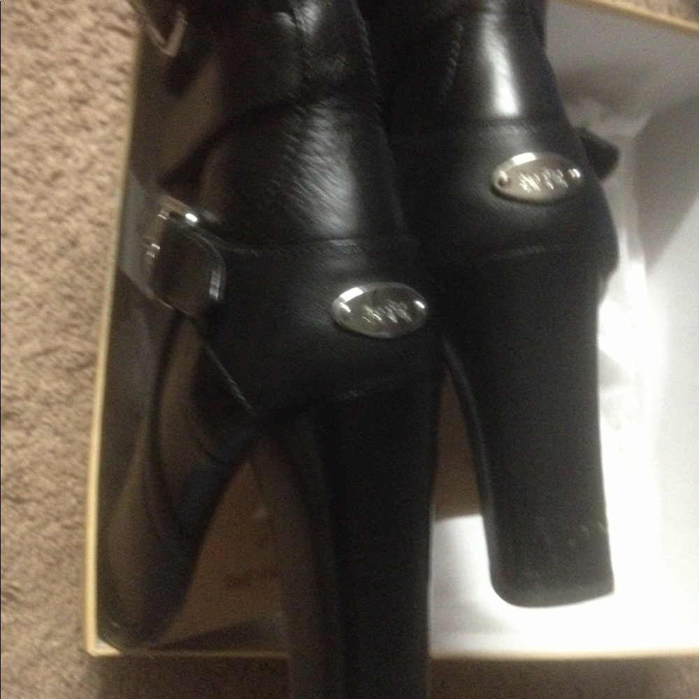 Coach boots - Picture 2 of 3