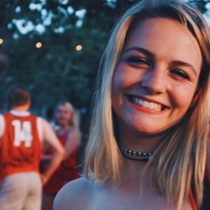 Meet your Posher, Haley