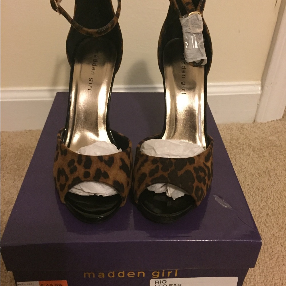 💫 Madden Girl Rio Leopard heels - Picture 3 of 5