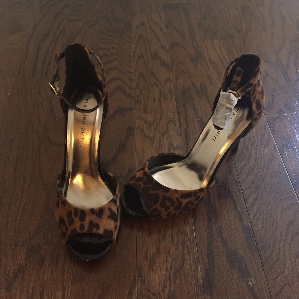 💫 Madden Girl Rio Leopard heels