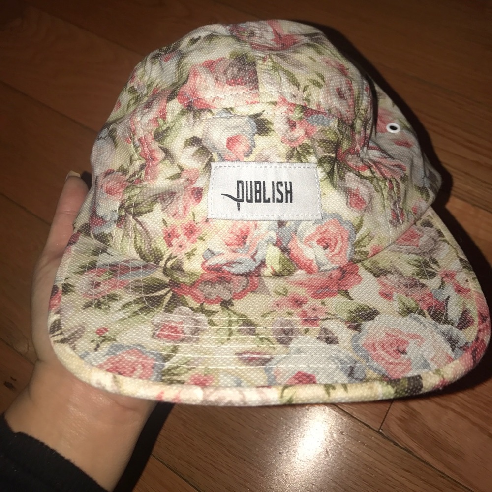 Publish cream floral hat