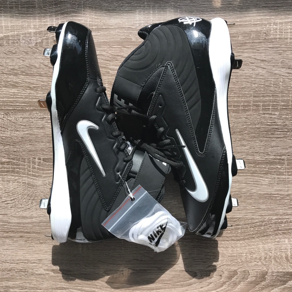 Nike Huarache Baseball Cleats NWOT
