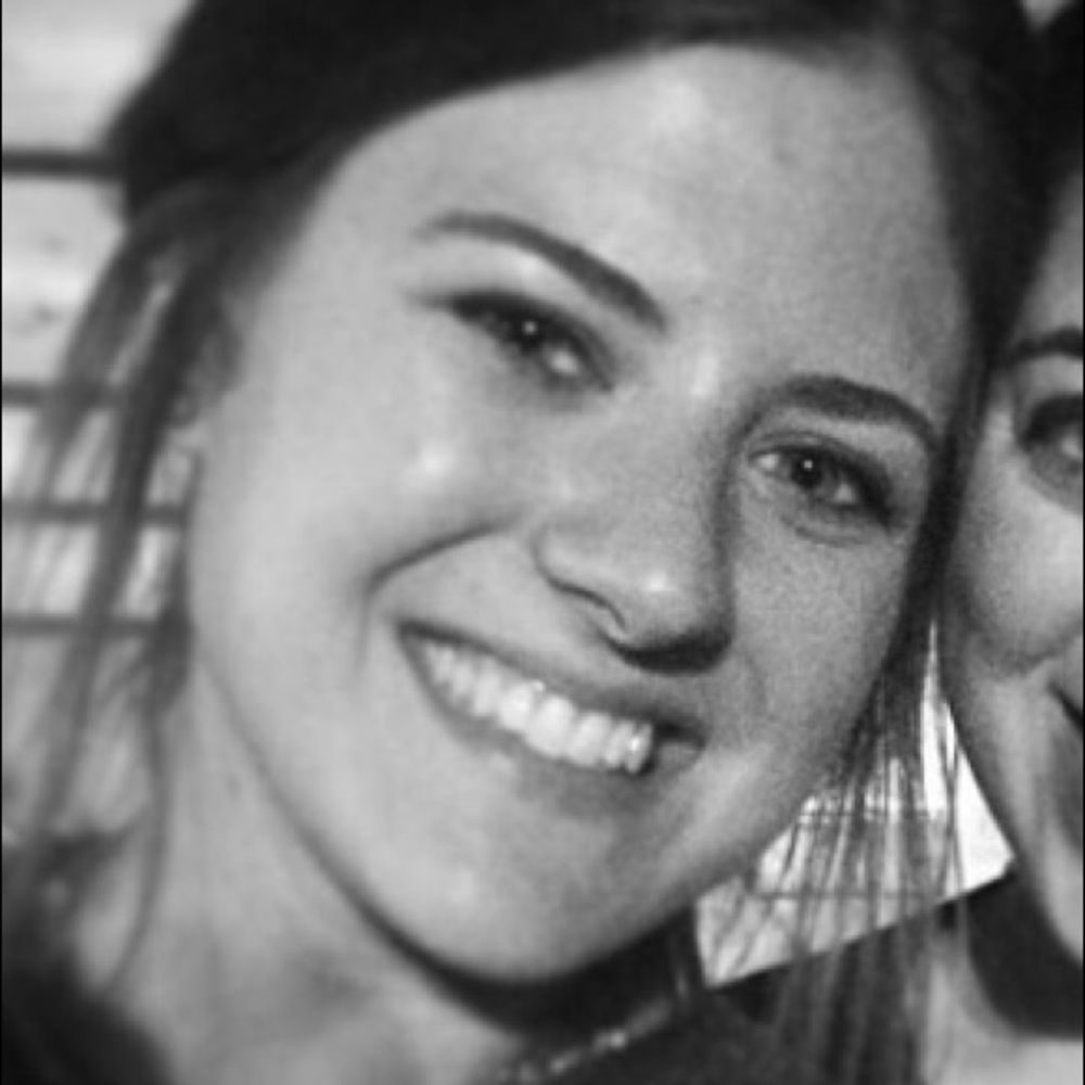 Meet your Posher, Mariel