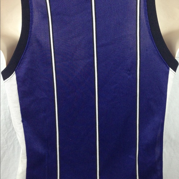 Vintage Nike Kids Basketball Jersey - Picture 2 of 6