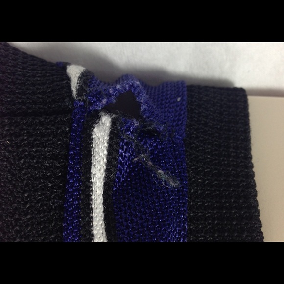Vintage Nike Kids Basketball Jersey - Picture 4 of 6