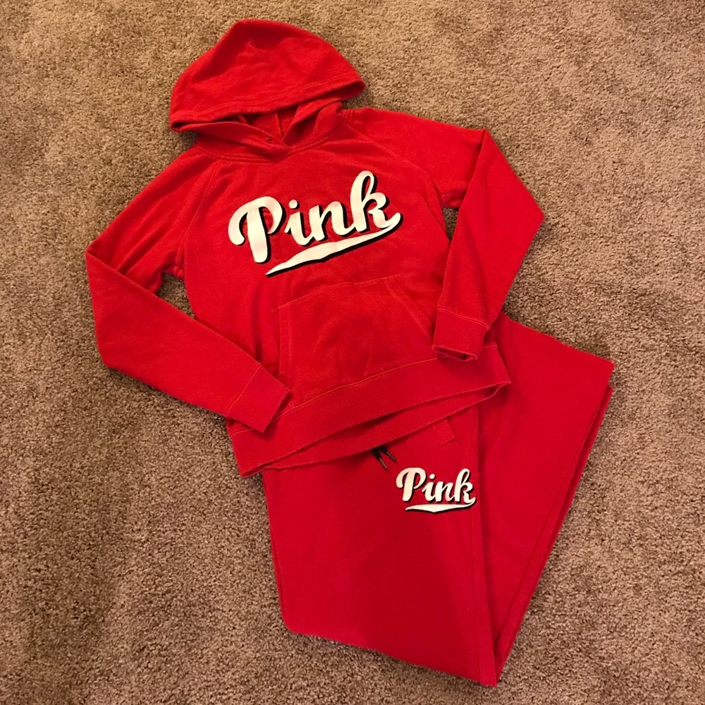 VS Pink sweat outfit
