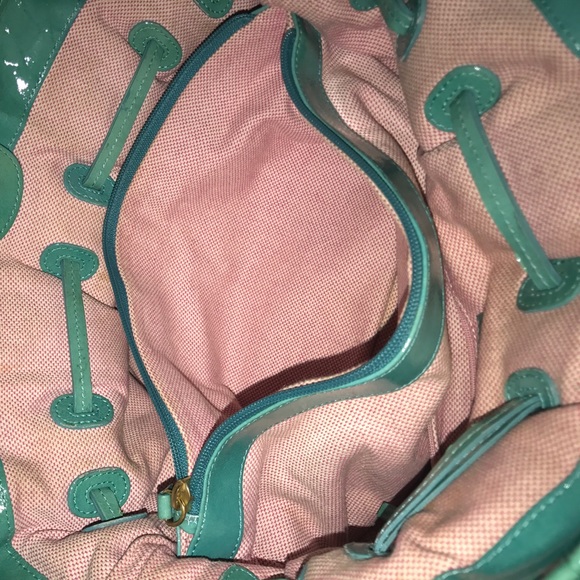 Teal Dooney & Bourke Handbag- spacious interior - Picture 3 of 3