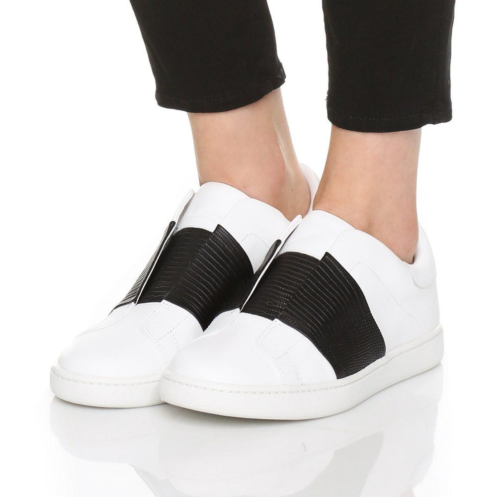 Vince Vista Slip On Sneaker