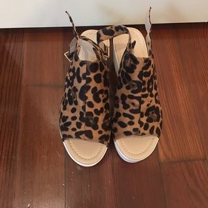 Lov Mark Leopard Wedge