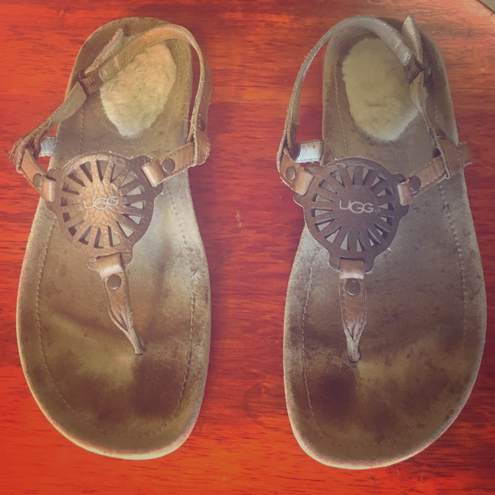 Ugg women's sandals size 9