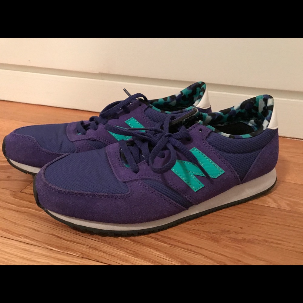 Women's New Balance 420s