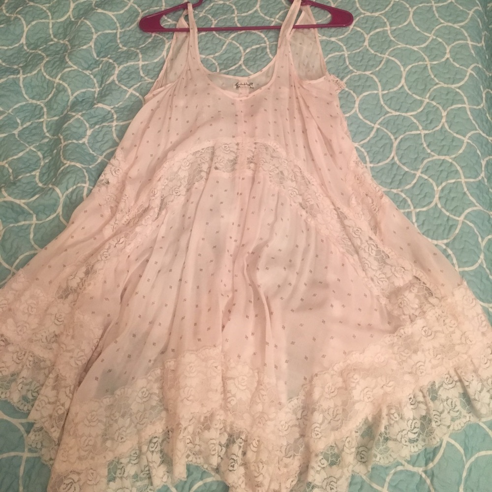 NWT free the people tank