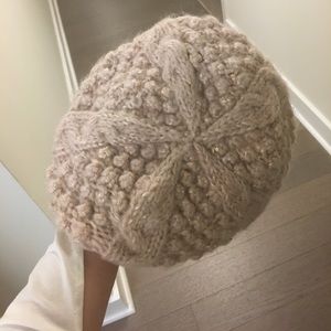 NWOT Knitted Hat
