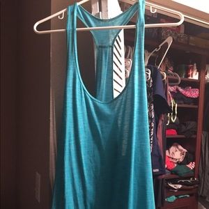 Lululemon teal tank. New without tags.