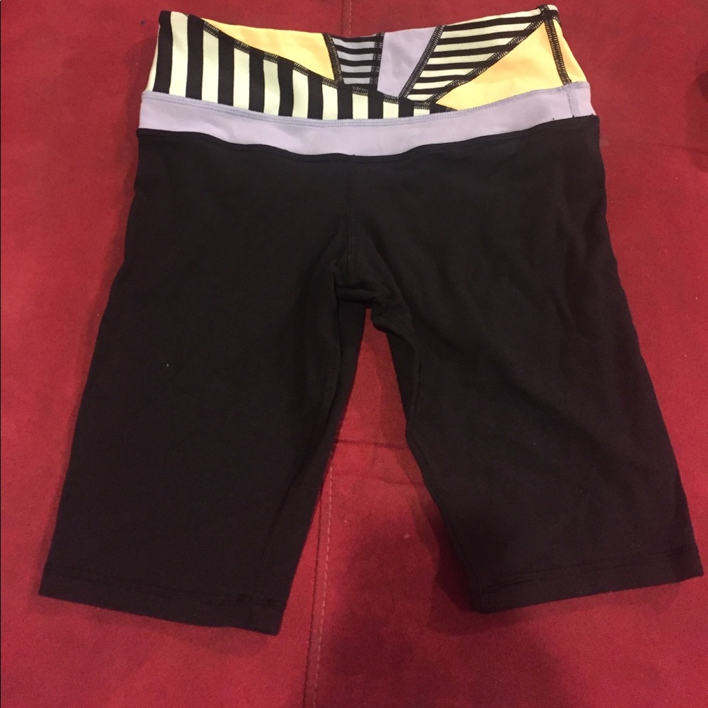 Lululemon shorts capris sz 4