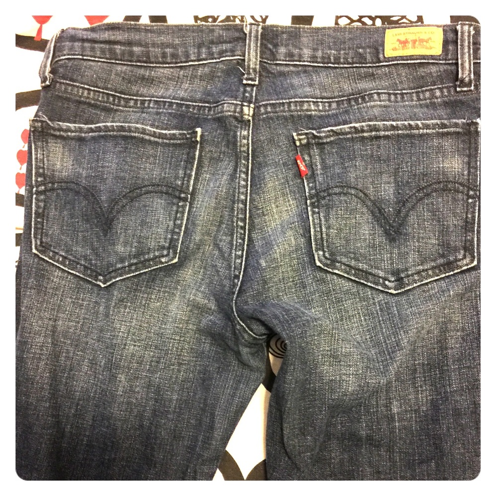 Women's Levi's jeans