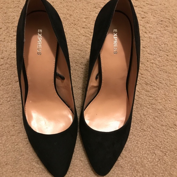 Express heels size 7 - Picture 1 of 3