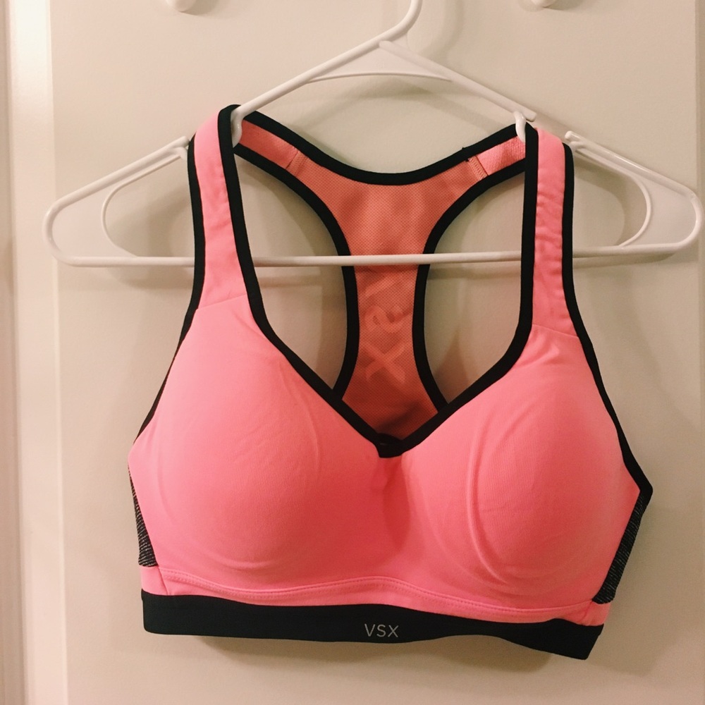 ❤️FINAL SALE❤️ VS Sports Bra Pink