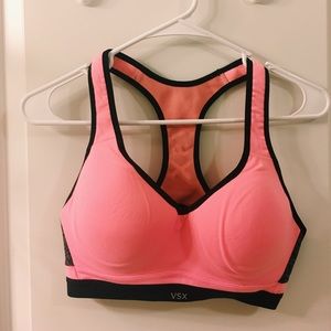 ❤️FINAL SALE❤️ VS Sports Bra Pink