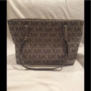 MICHAEL KORS Jet Set Signature Shoulder Bag