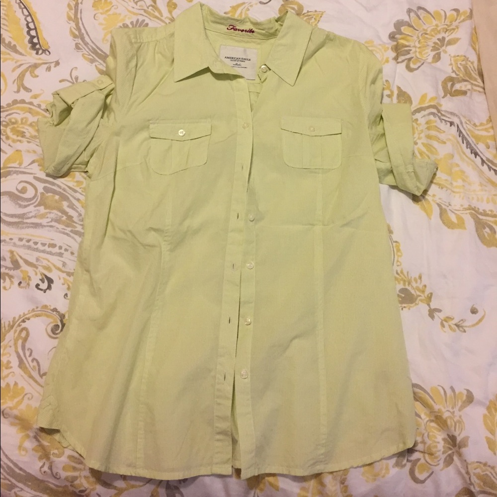 American Eagle shirt