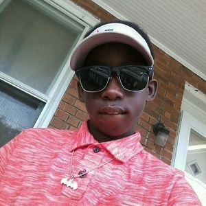 Meet your Posher, Deandre