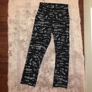Lululemon Wunder Under Crop Leggings