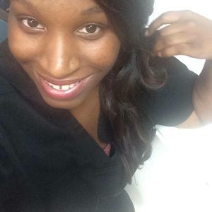 Meet your Posher, Kendra