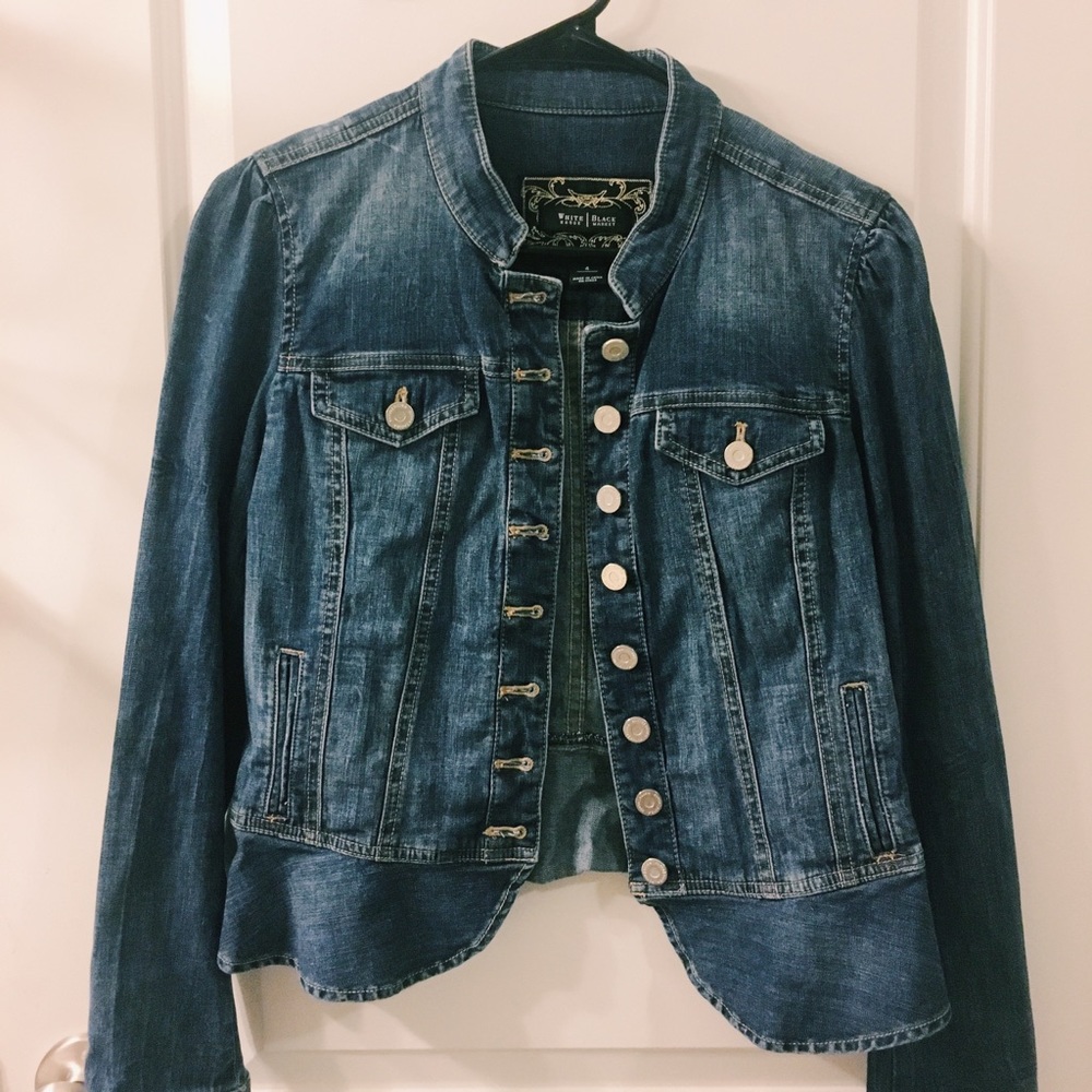 SALE ❤️ Cute Chic Jean Jacket
