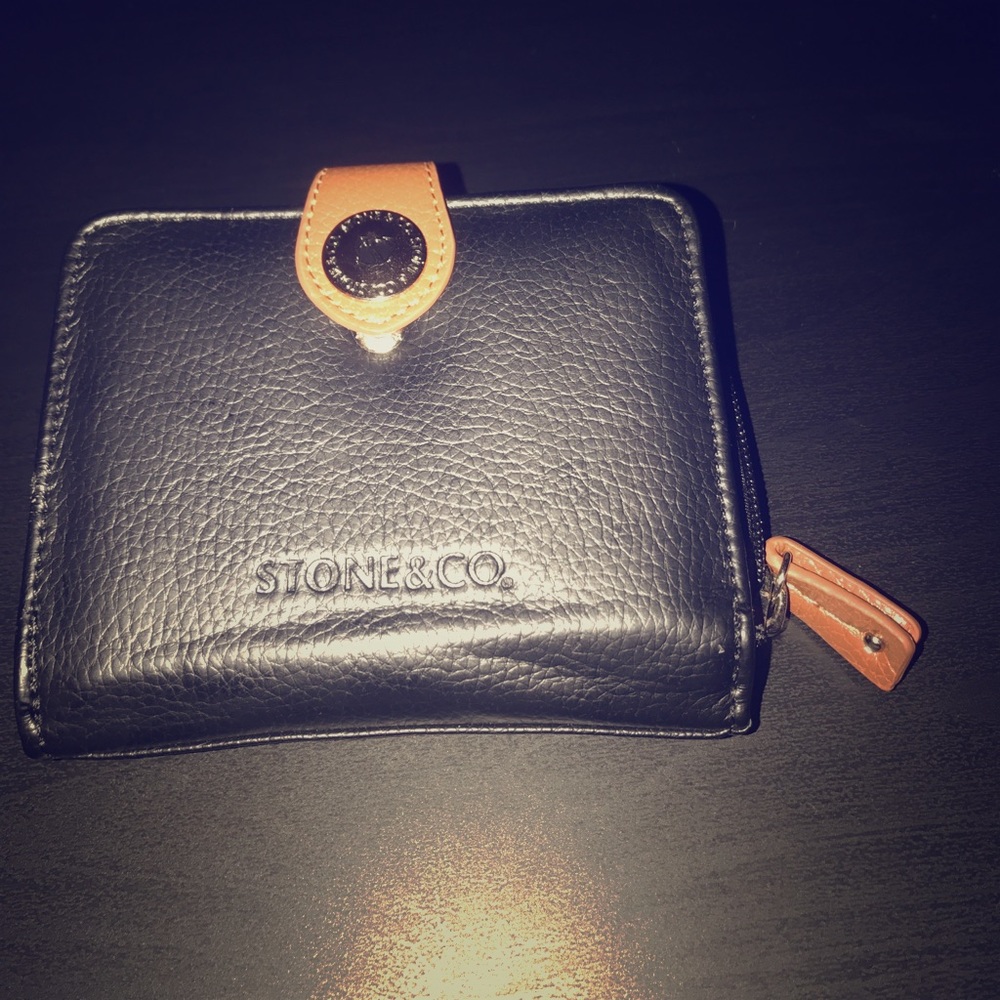 NWOT Stone and Company Wallet
