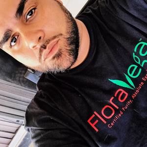 Meet your Posher, Christian