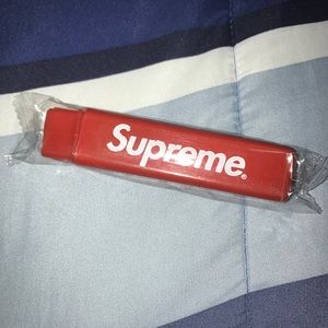 Supreme Toothbrush FW17