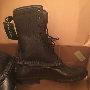 L.L.Bean boots 10' - Shearling lined, never Worn